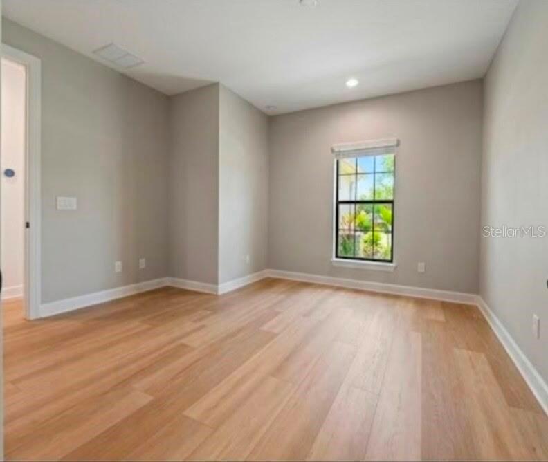 8413 ALBERATA VISTA DR