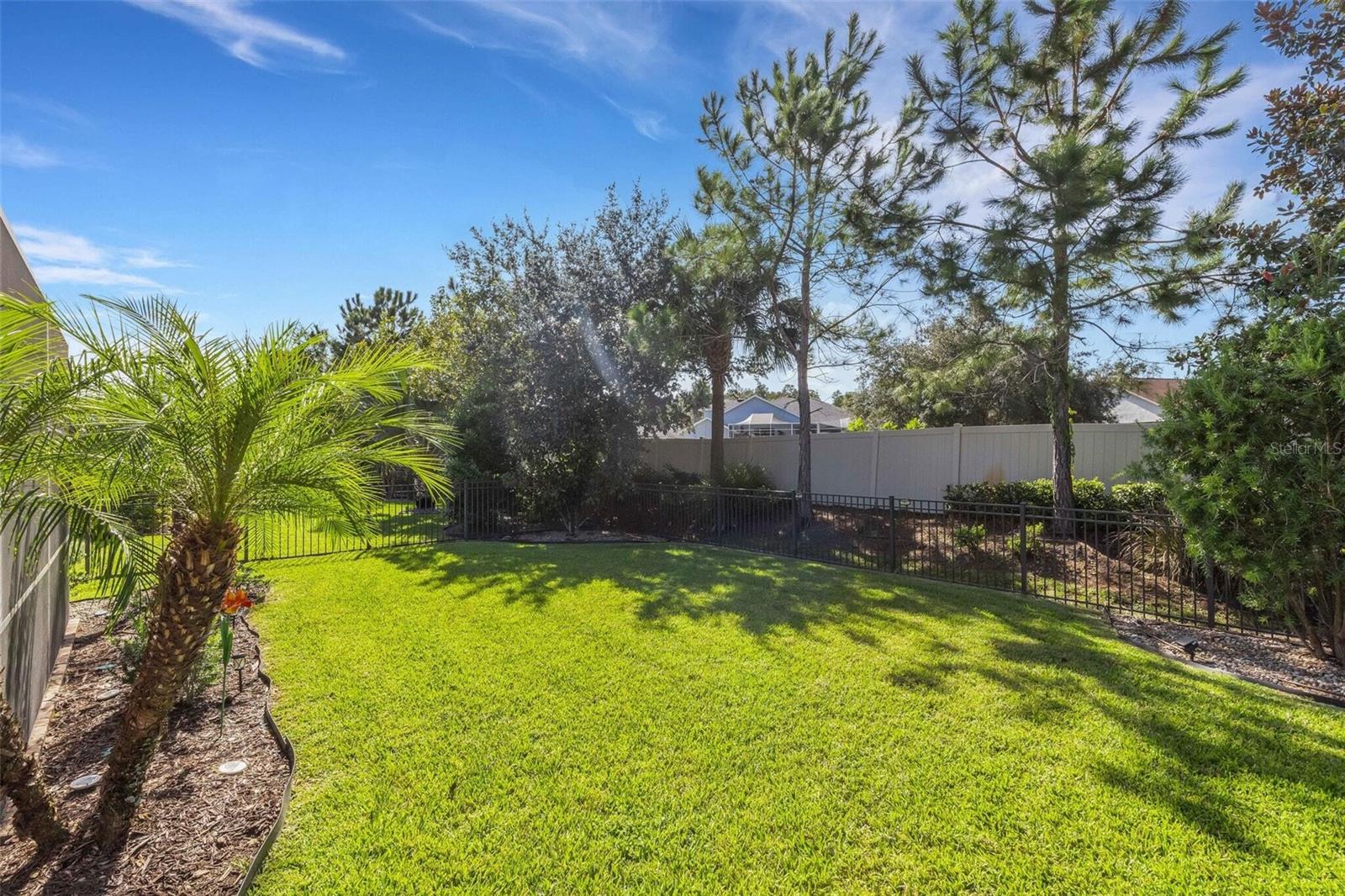 8413 ALBERATA VISTA DR