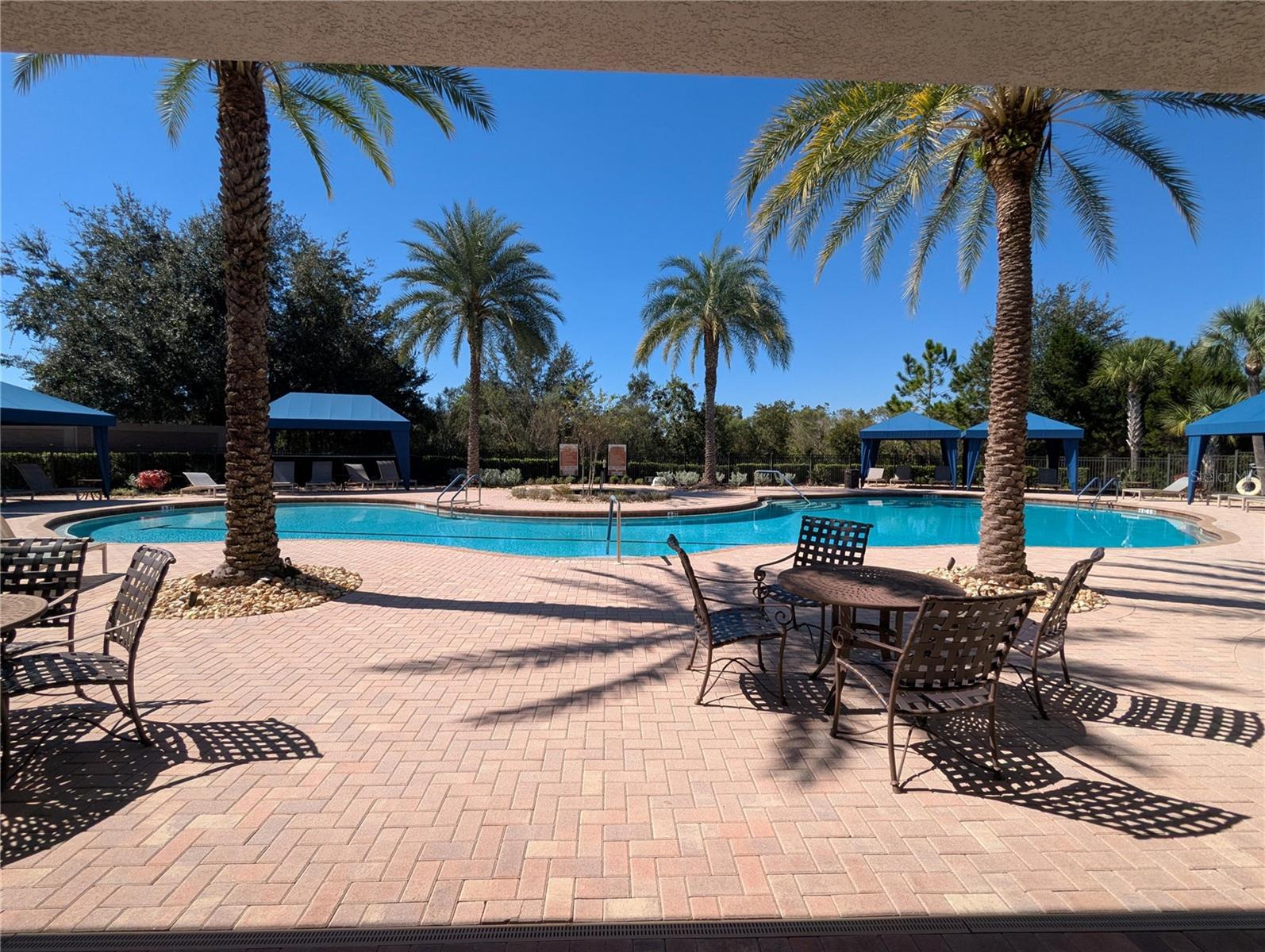 8413 ALBERATA VISTA DR