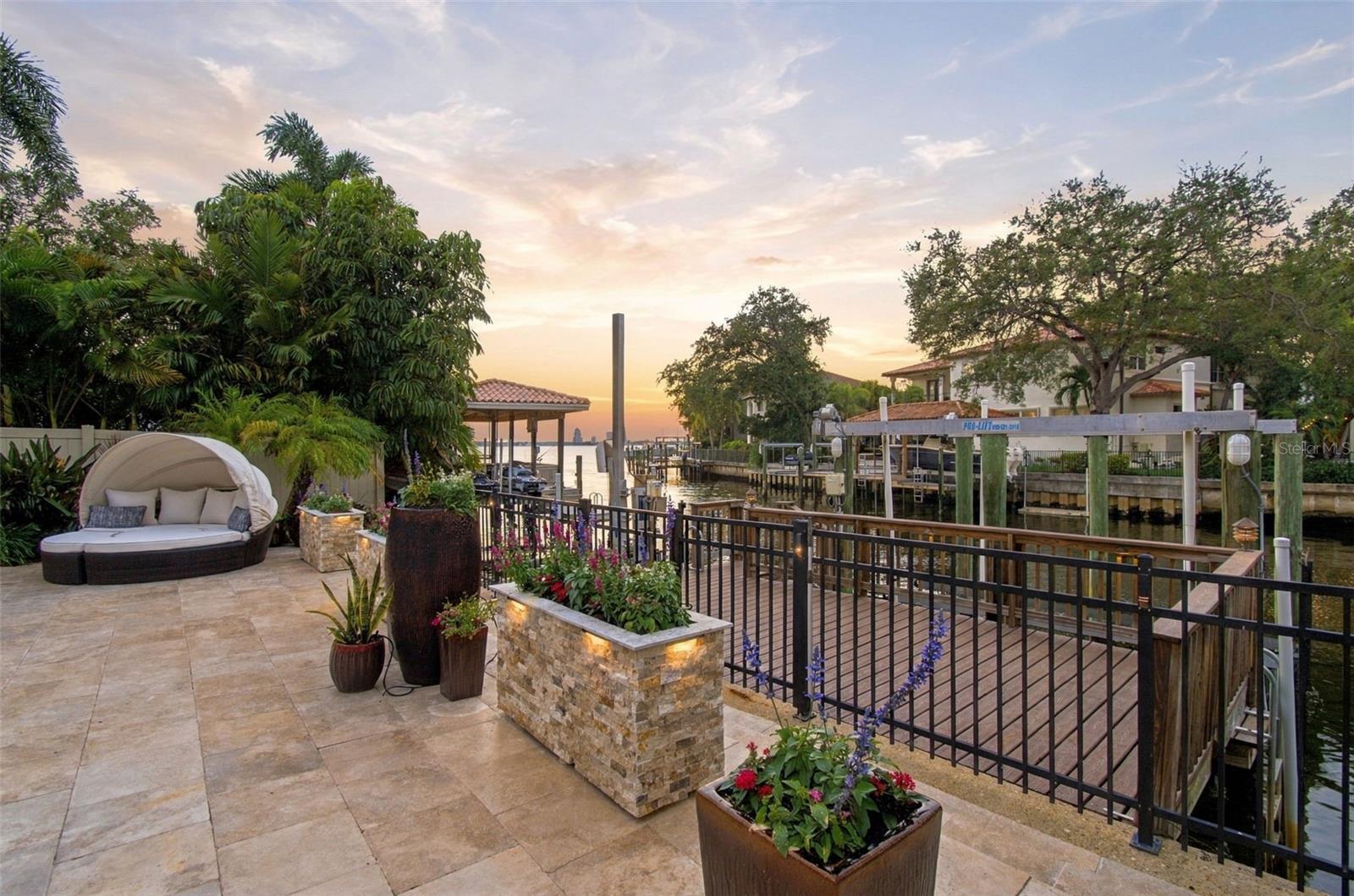 58 MARTINIQUE AVE #1/2
