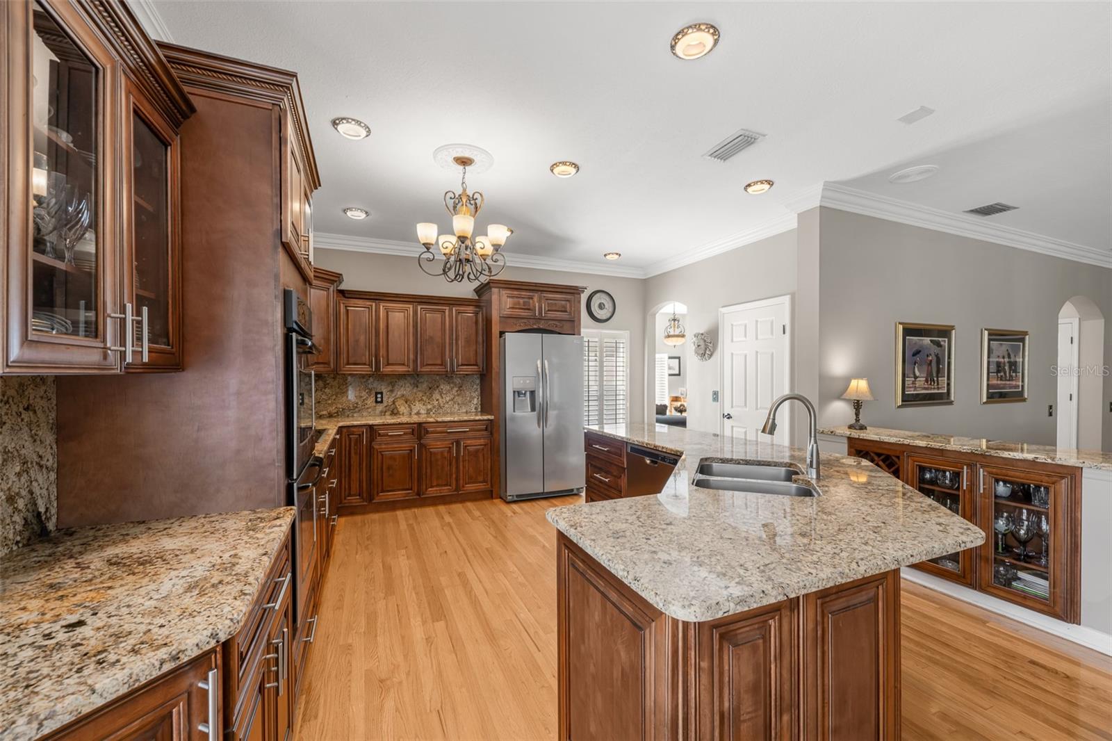 4535 W BEACHWAY DR
