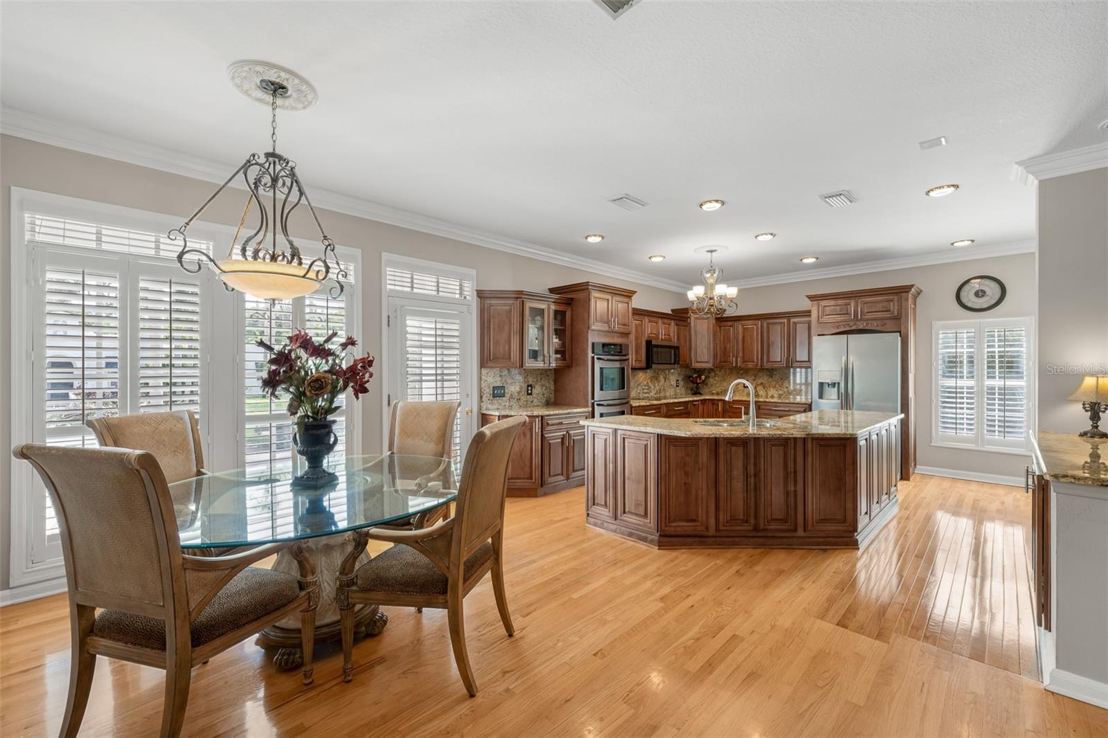 4535 W BEACHWAY DR