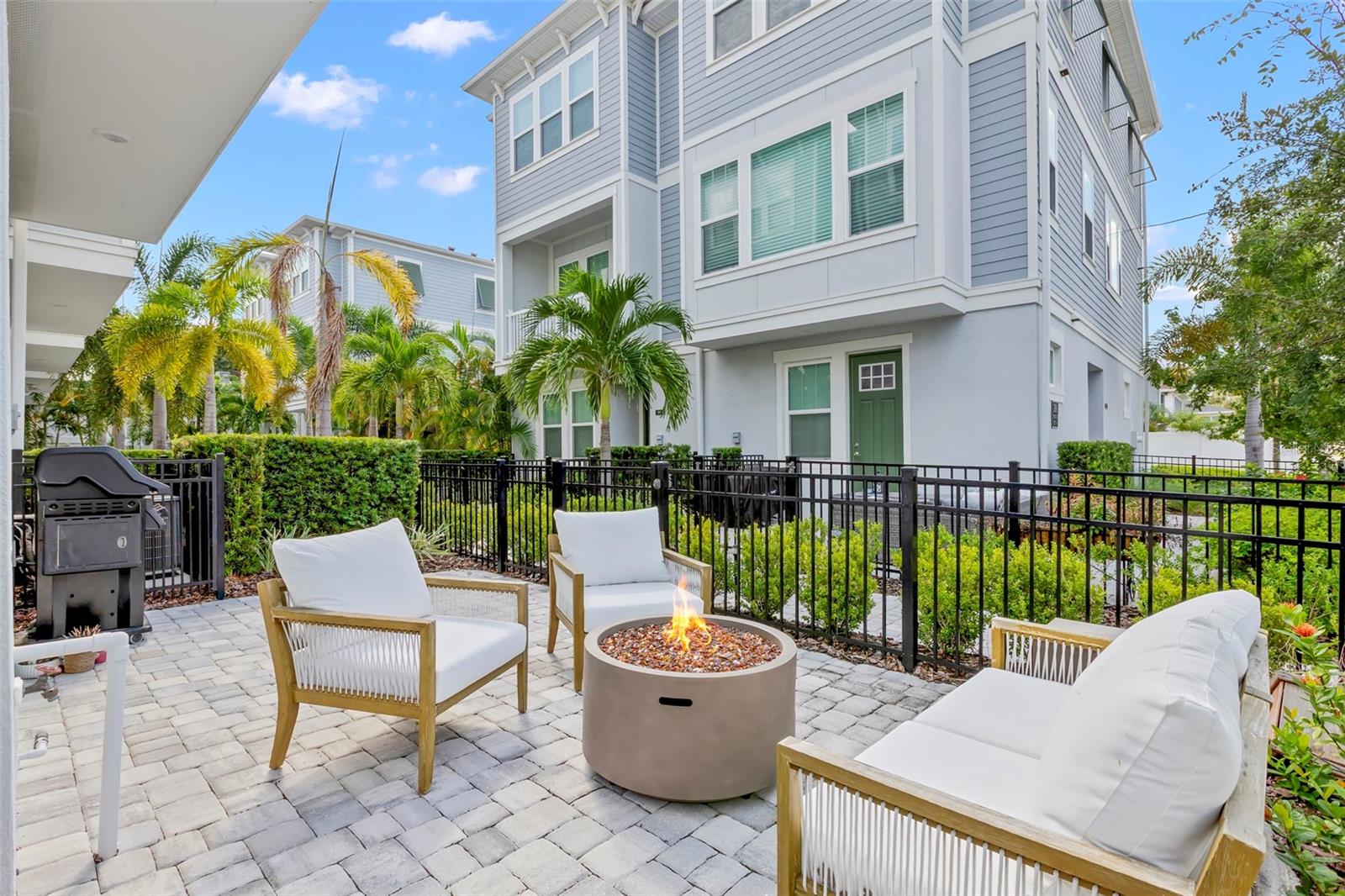 206 S TAMPANIA AVE #6