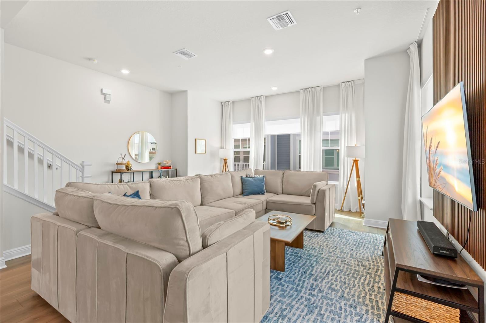 206 S TAMPANIA AVE #6