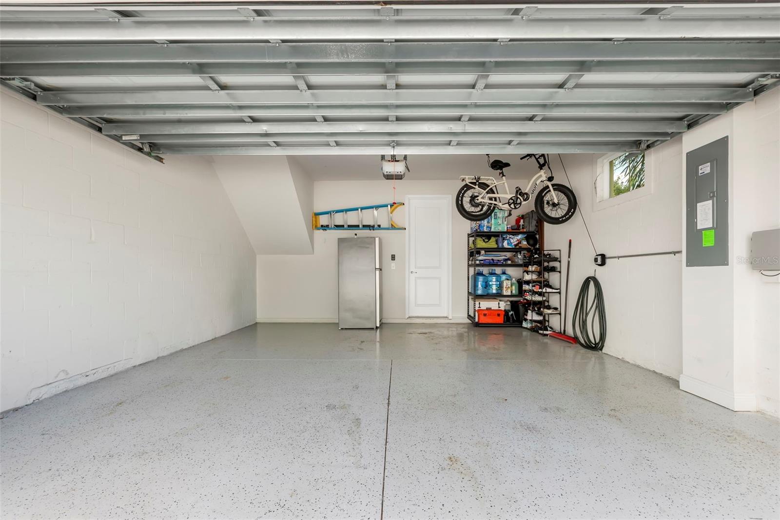 206 S TAMPANIA AVE #6