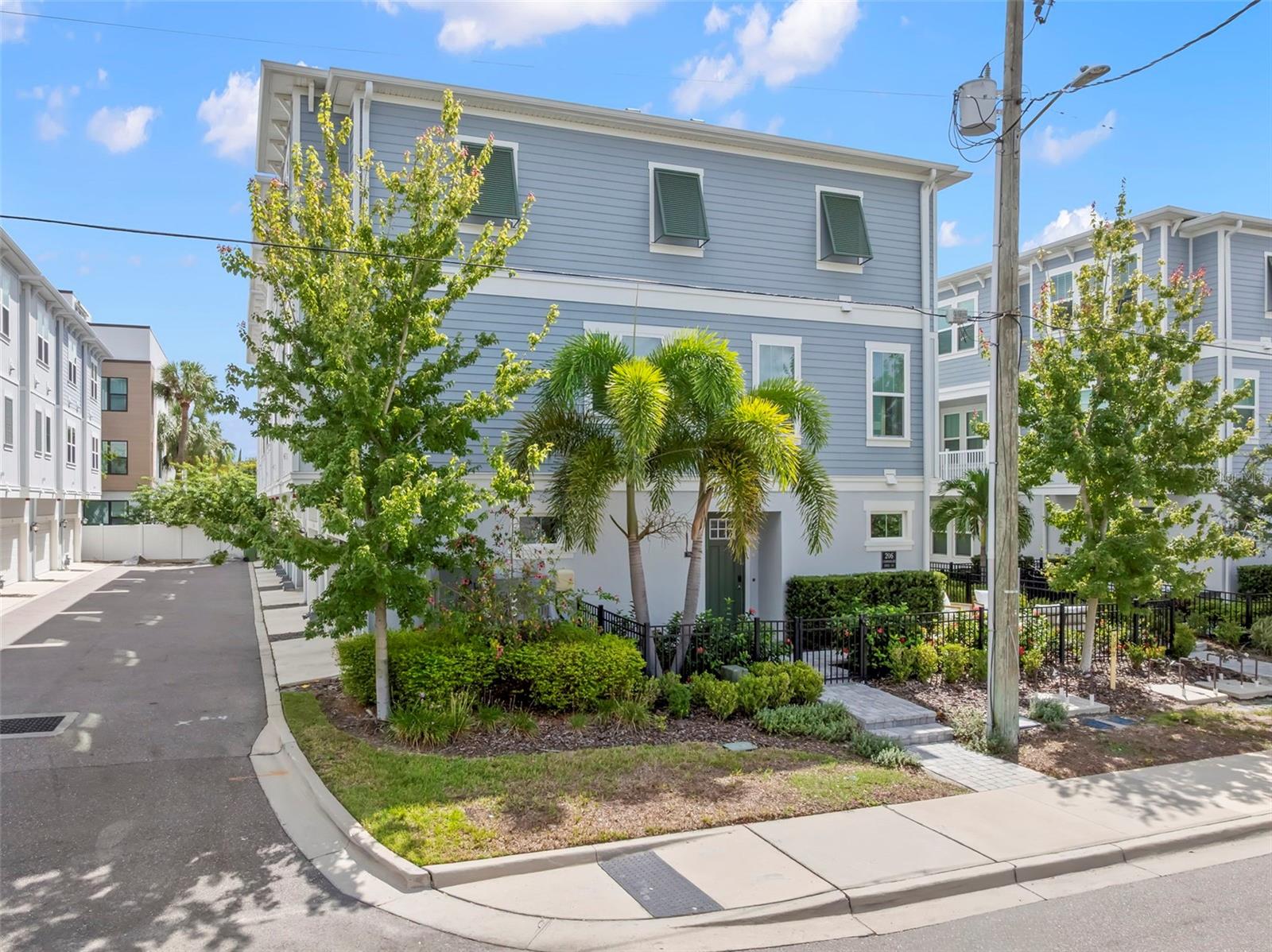 206 S TAMPANIA AVE #6