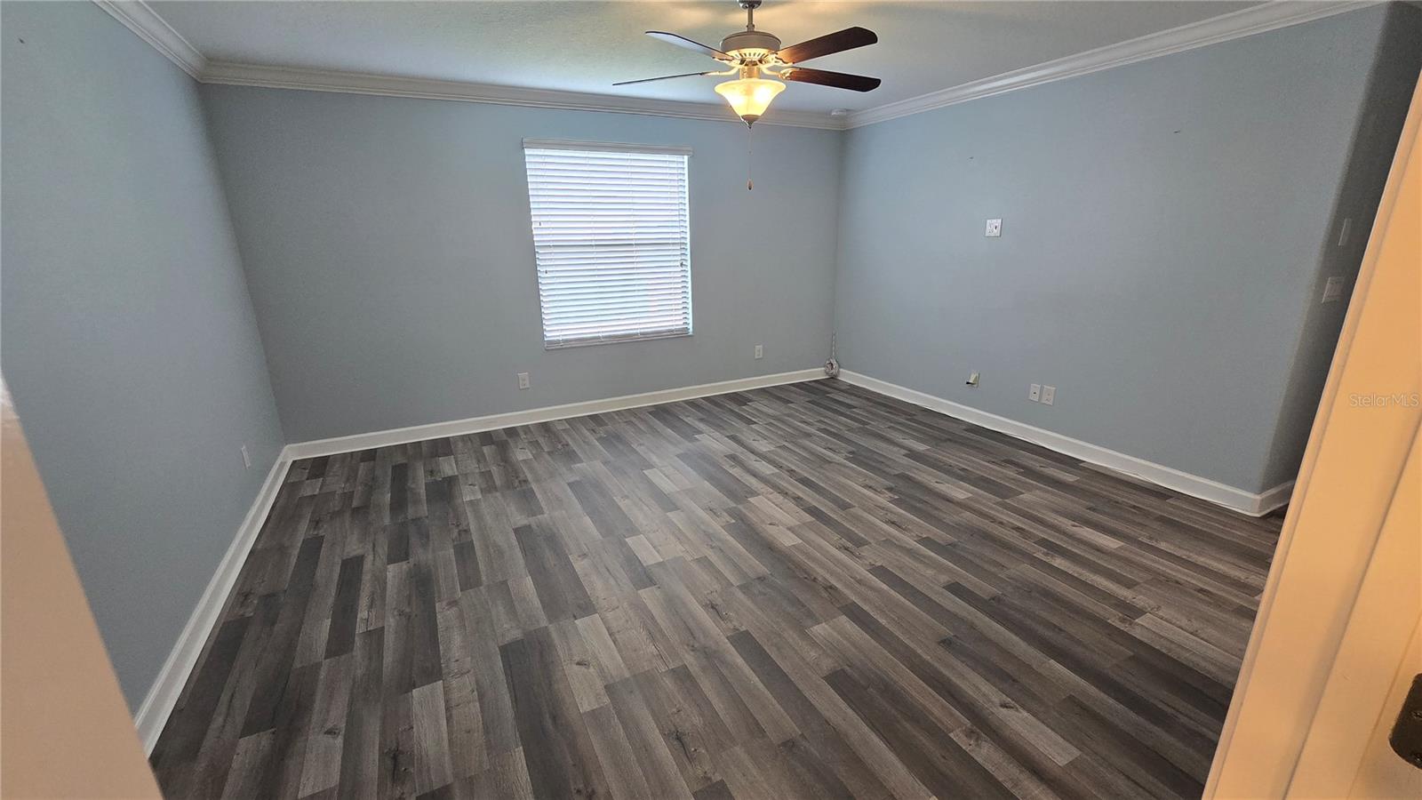 13917 ROSEATE TERN LN