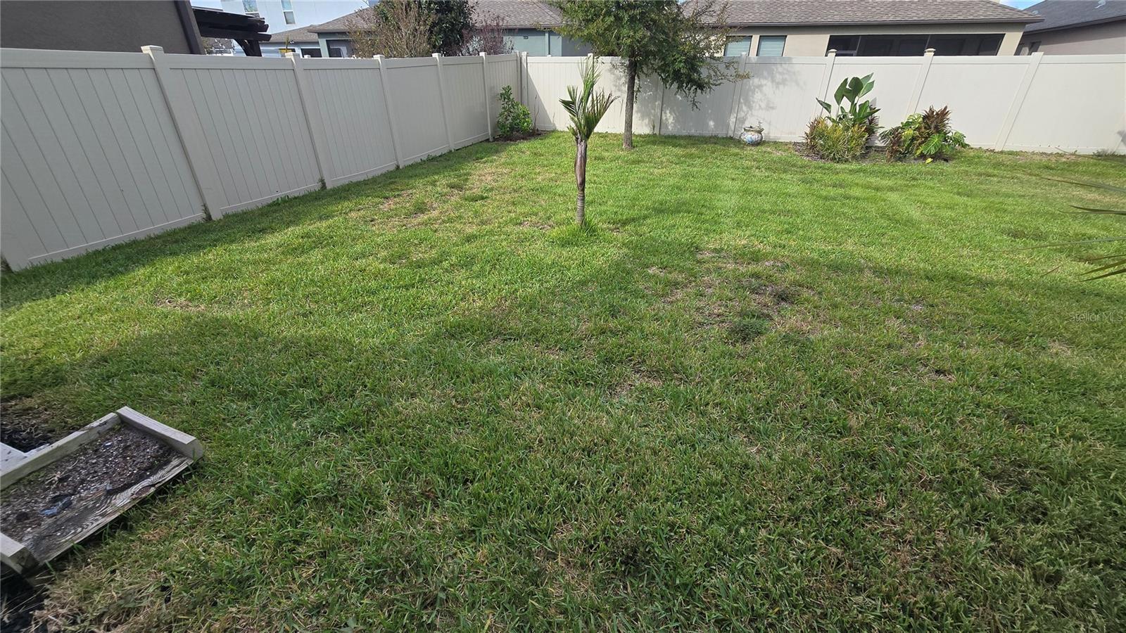 13917 ROSEATE TERN LN