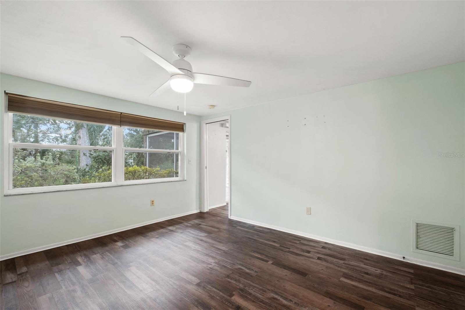 8024 BEAVER CREEK LOOP