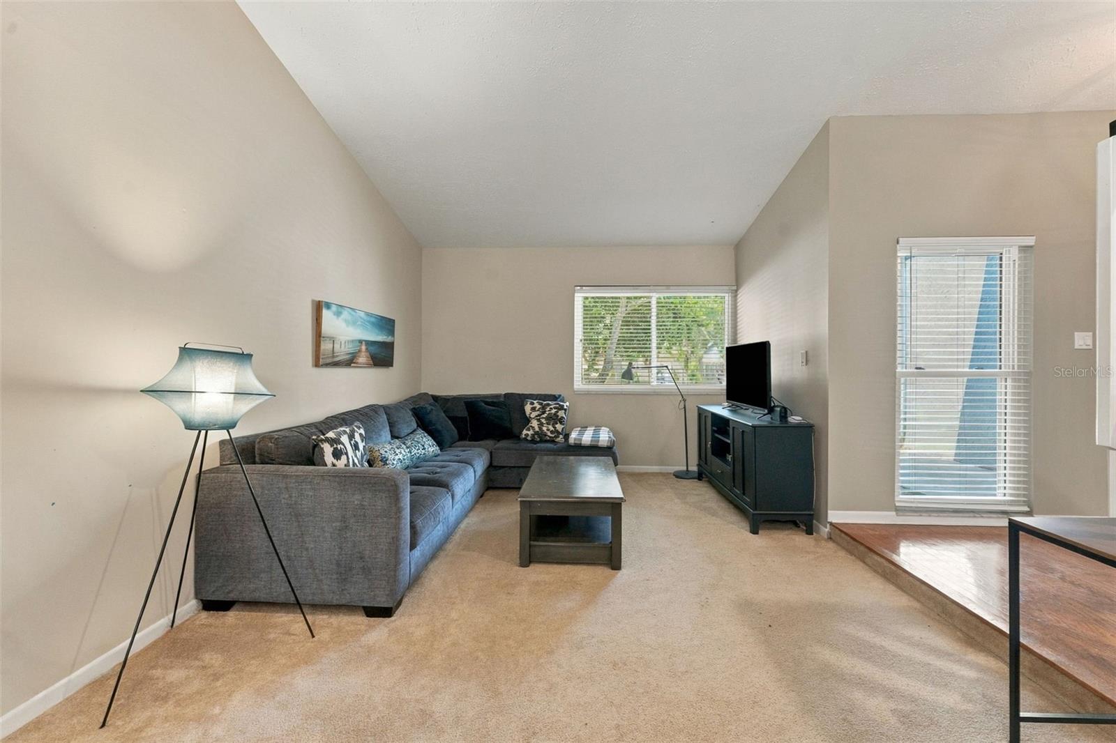 15801 COUNTRY LAKE DR
