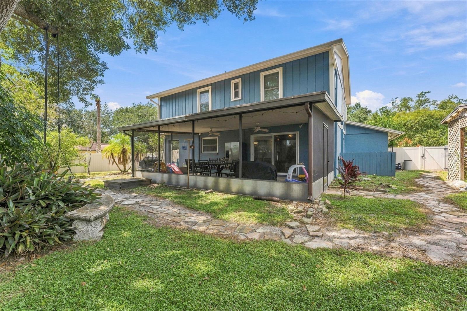 15801 COUNTRY LAKE DR