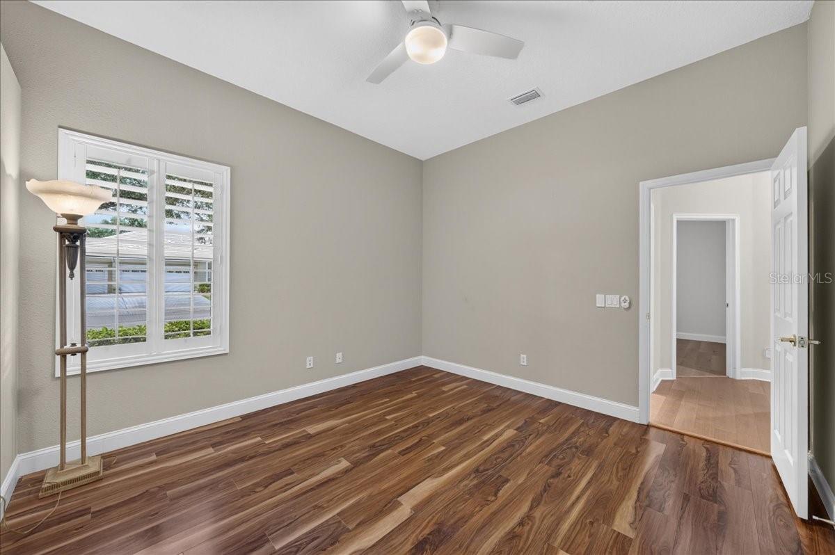 9101 WOODRIDGE RUN DR