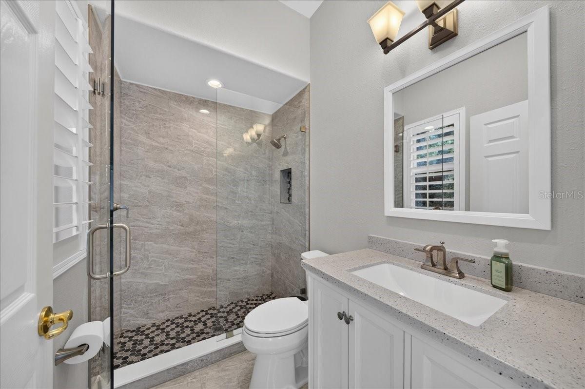 9101 WOODRIDGE RUN DR
