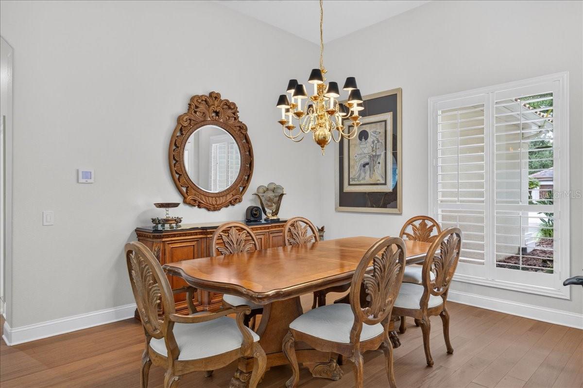 9101 WOODRIDGE RUN DR