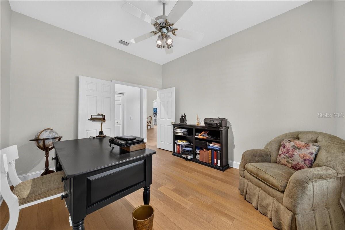 9101 WOODRIDGE RUN DR