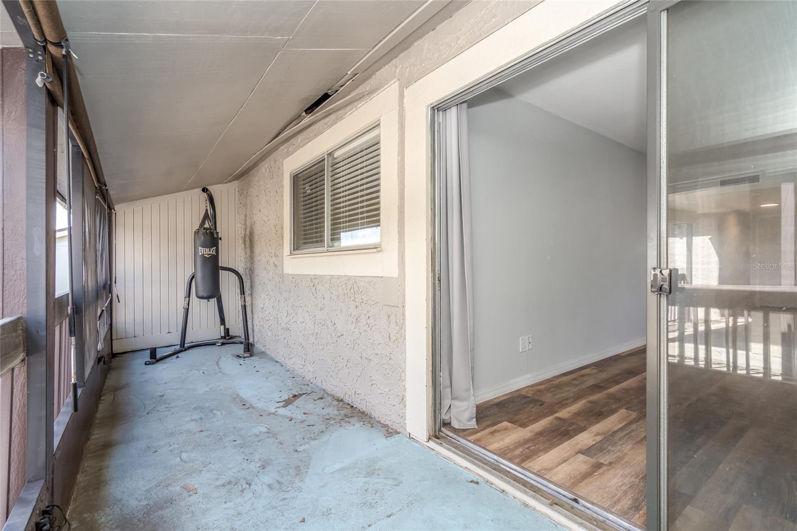 6308 NEWTOWN CIR #8C1