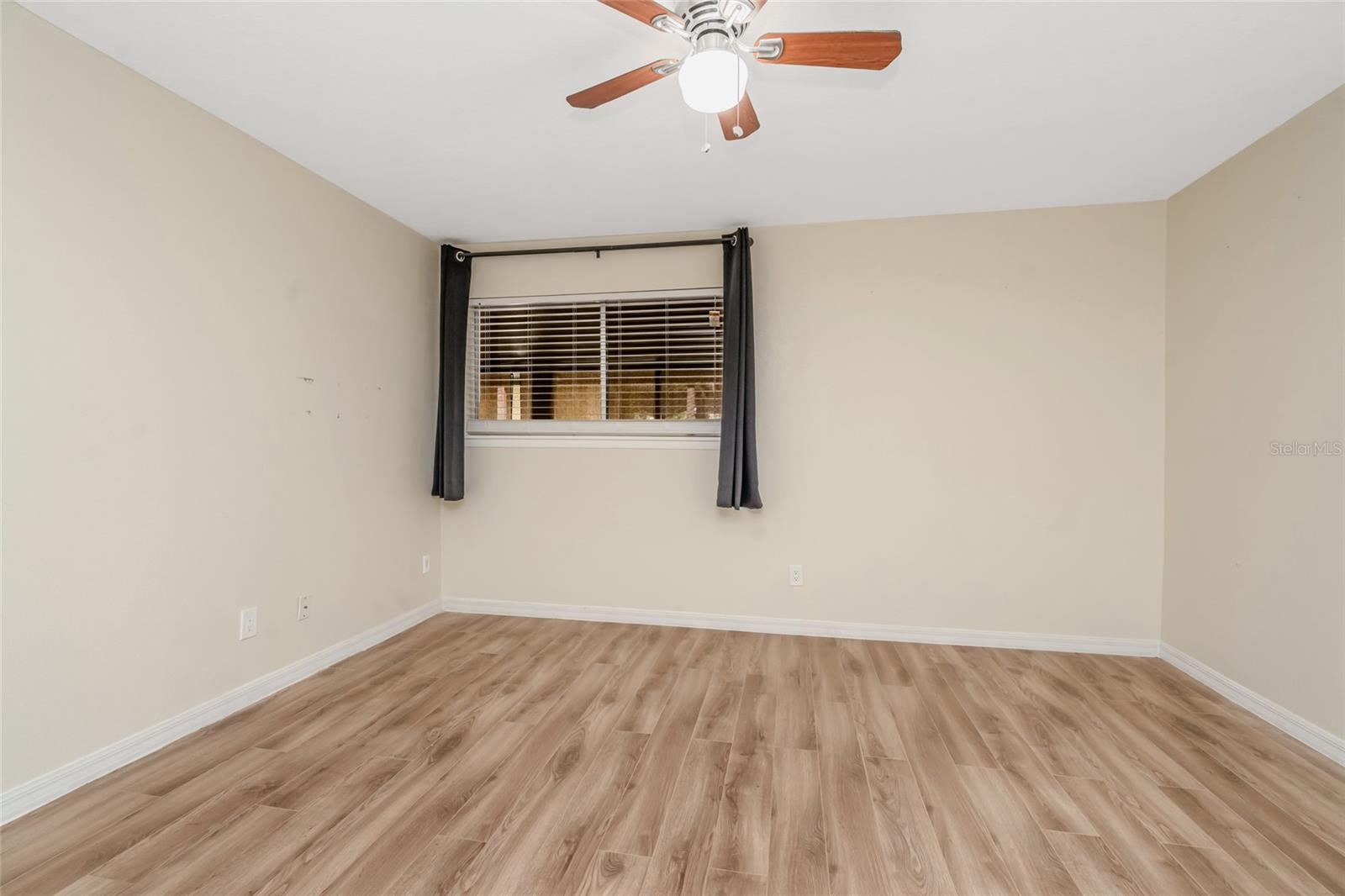 6308 NEWTOWN CIR #8C1