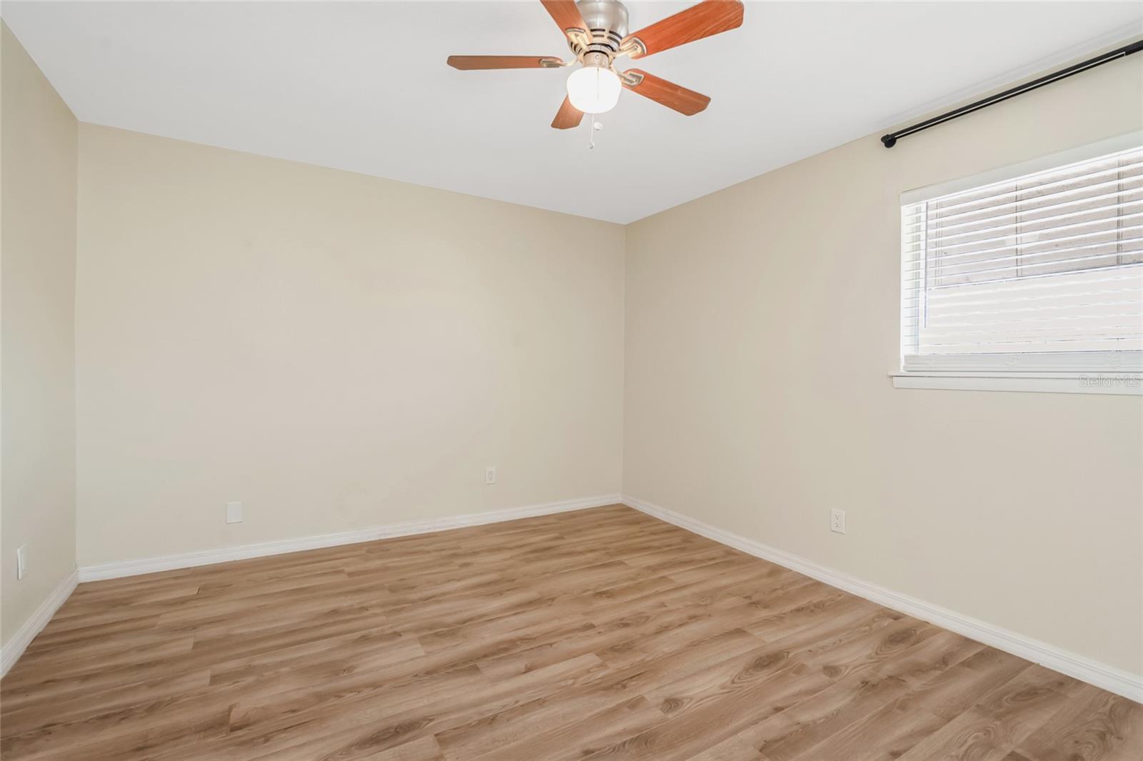 6308 NEWTOWN CIR #8C1