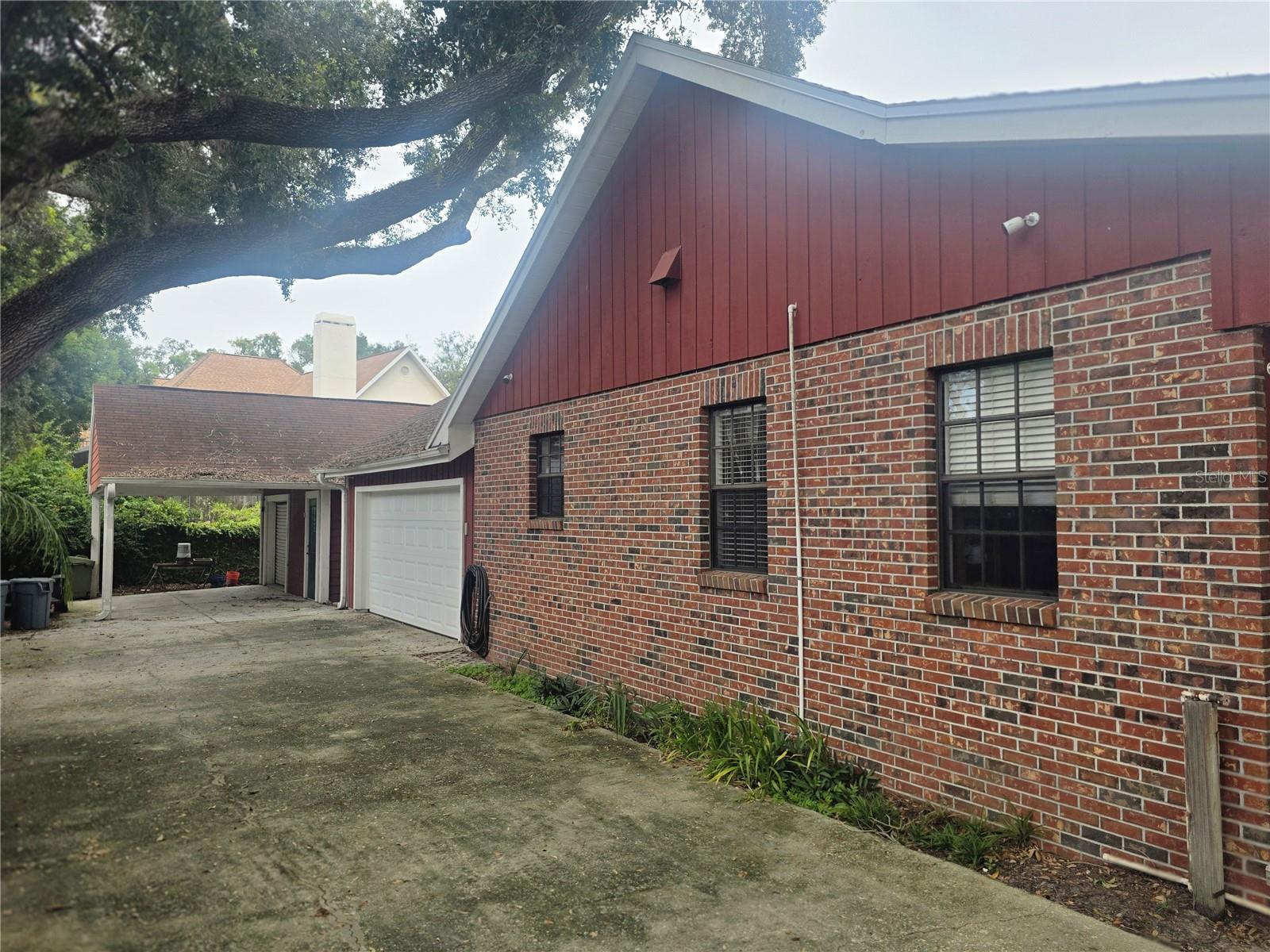 2219 SHADEHILL CT