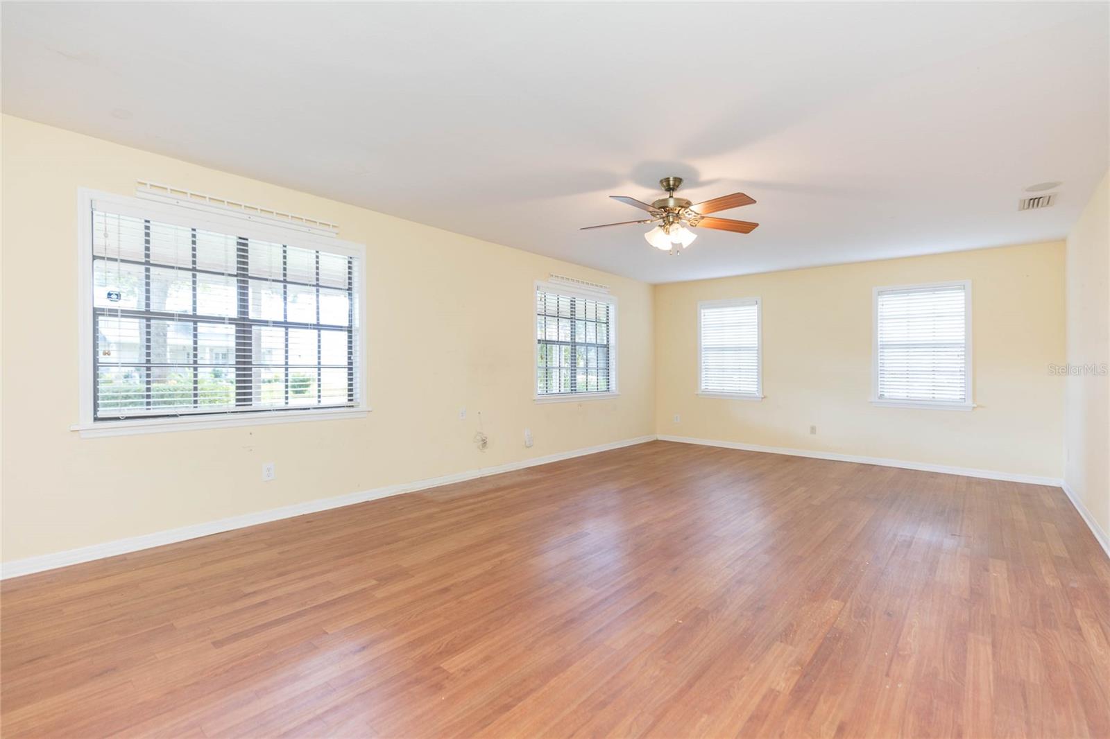 2219 SHADEHILL CT