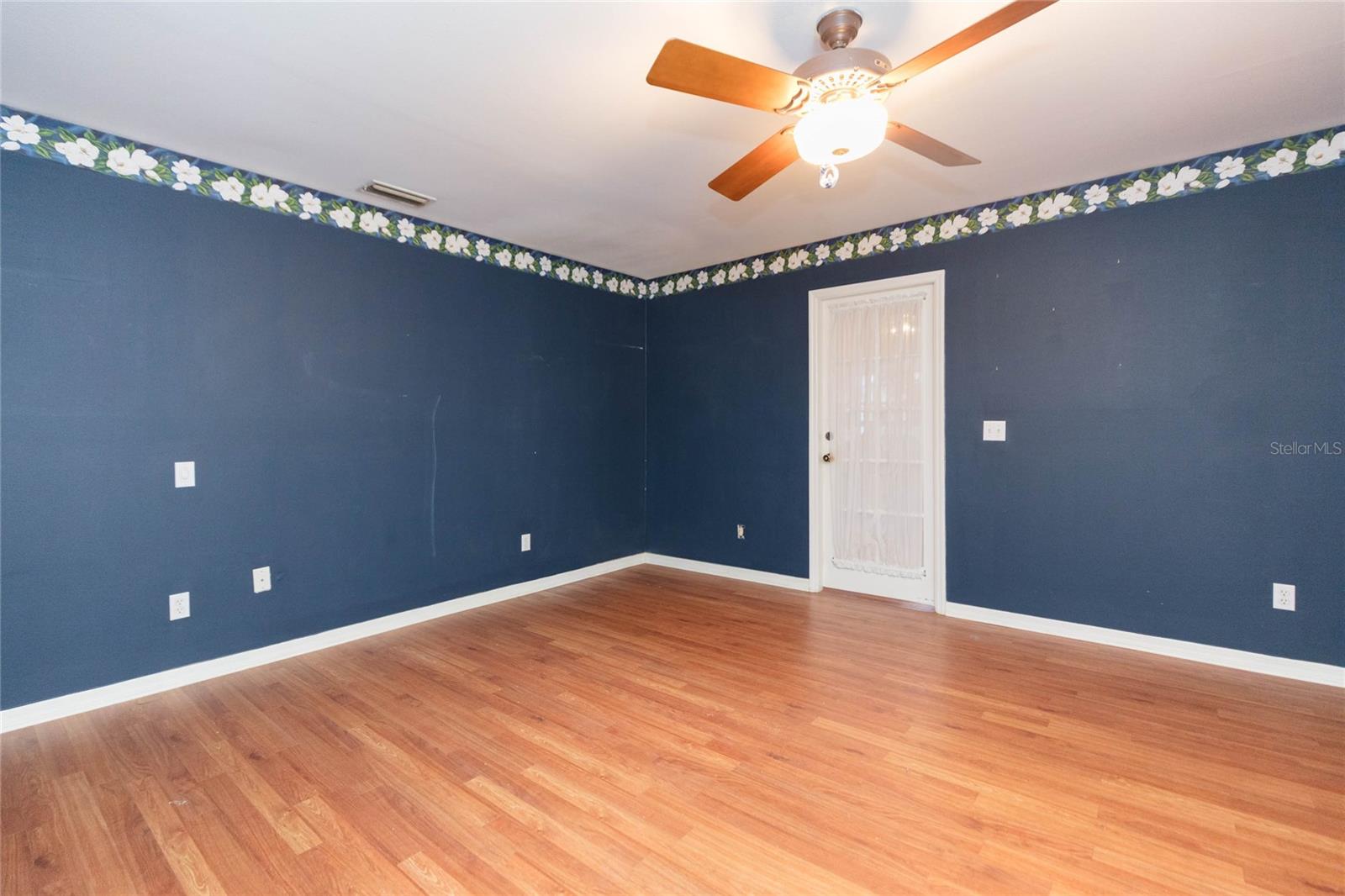 2219 SHADEHILL CT
