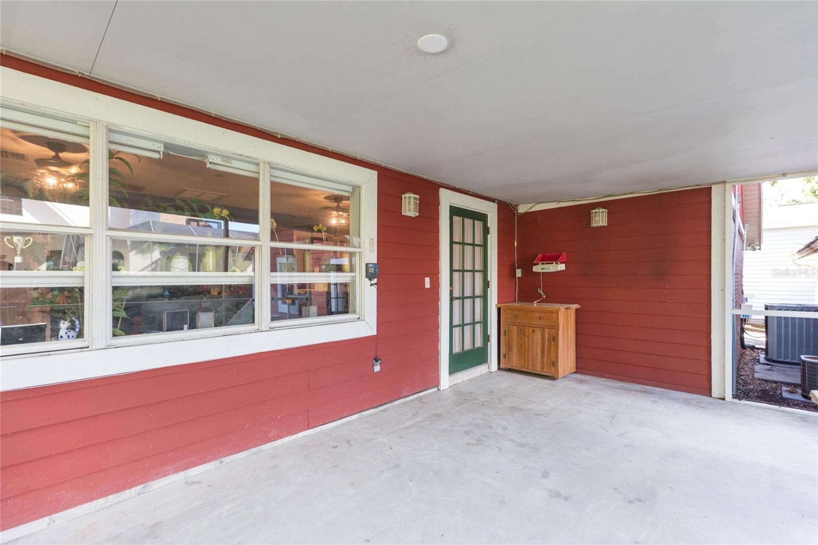 2219 SHADEHILL CT