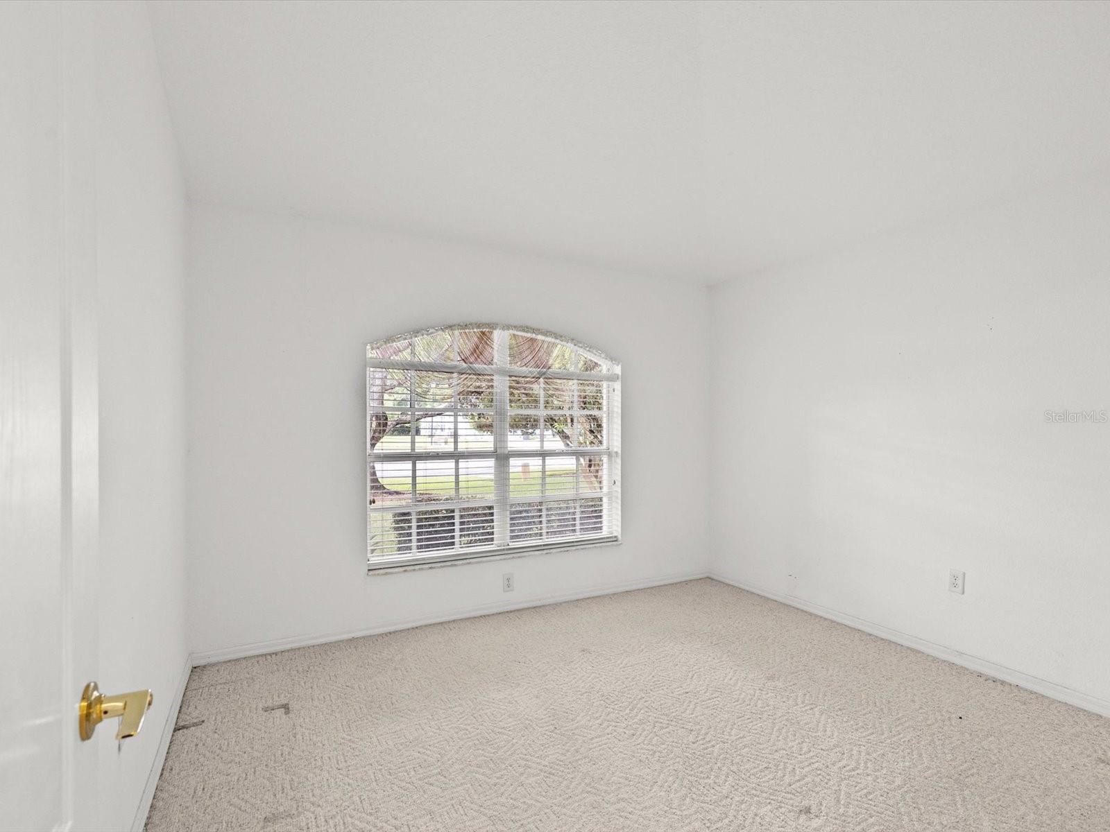 11829 IVYWOOD PL