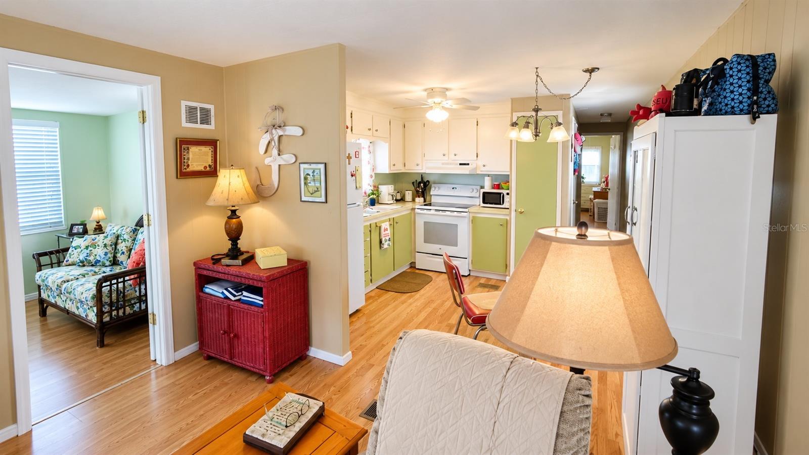 3517 TIKI DR