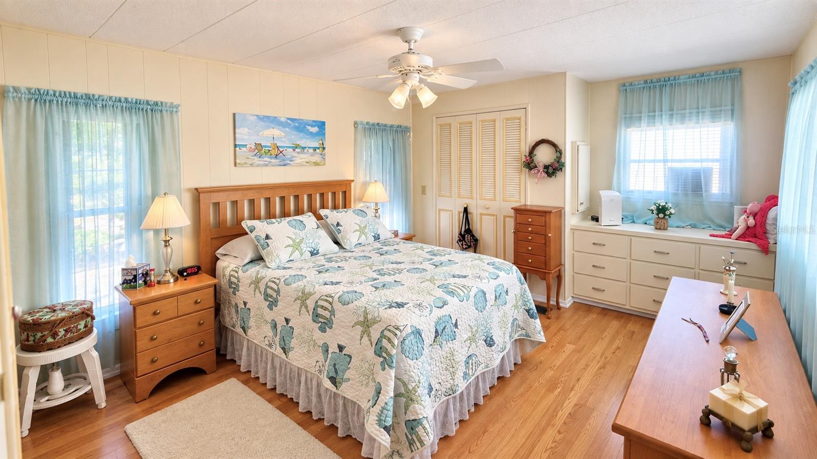 3517 TIKI DR
