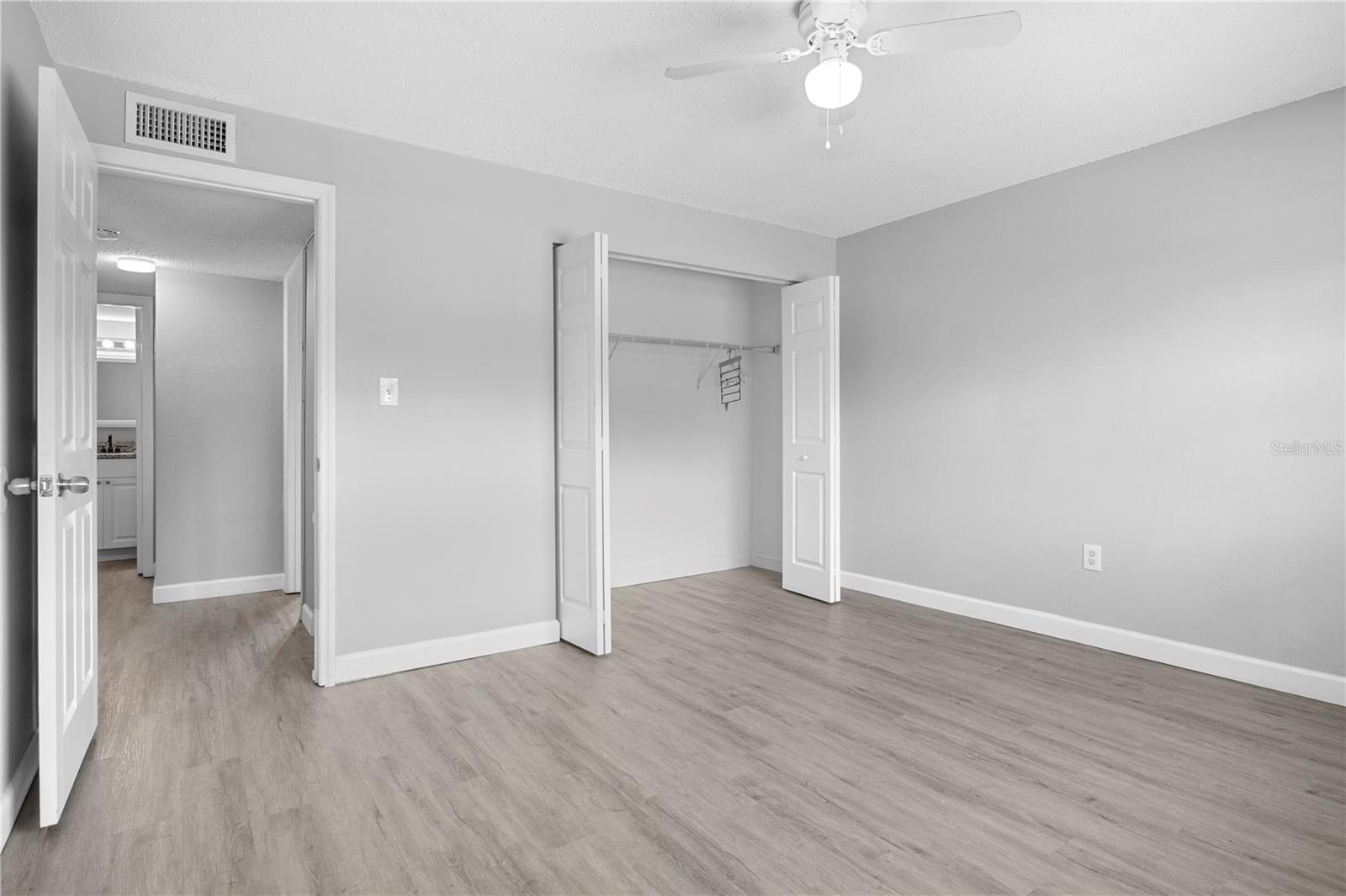205 POINSETTIA PINE CT #201