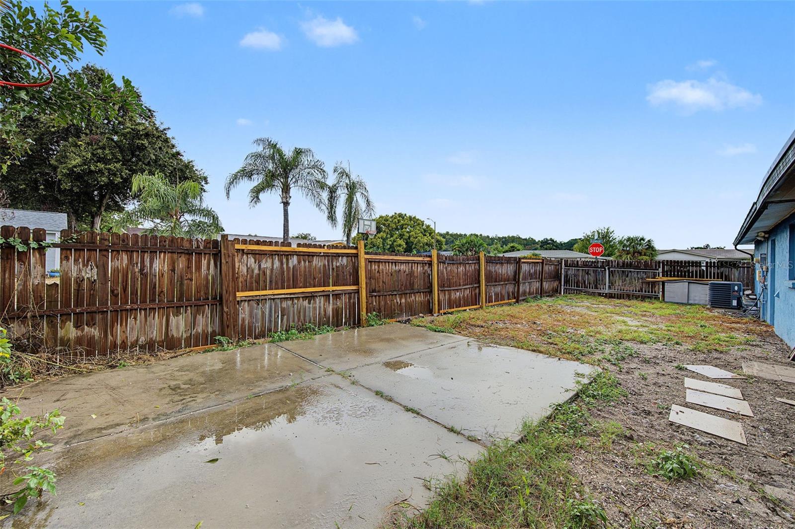 7234 ASHWOOD DR