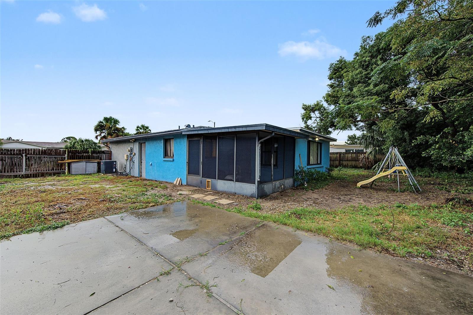 7234 ASHWOOD DR