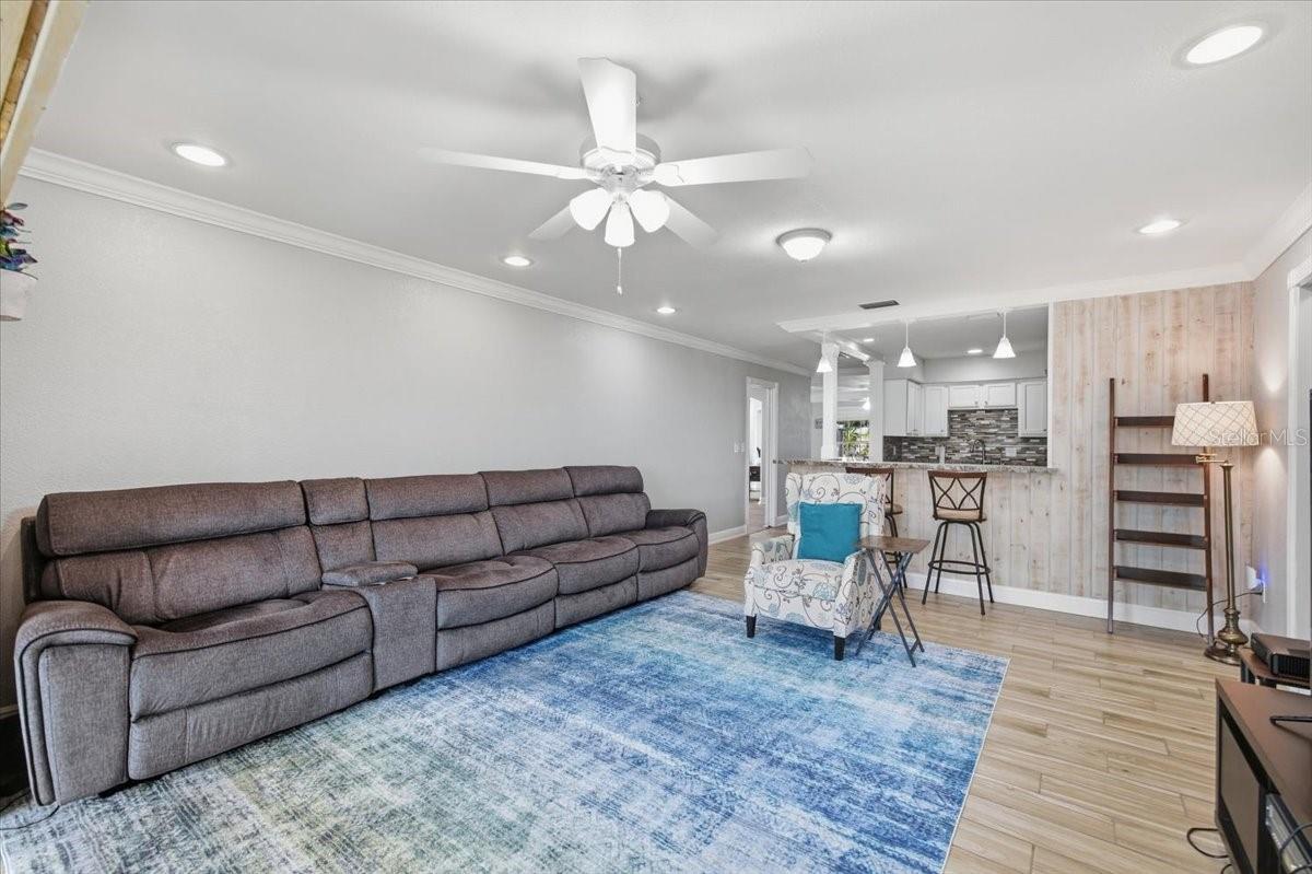 1801 ORCHID CT