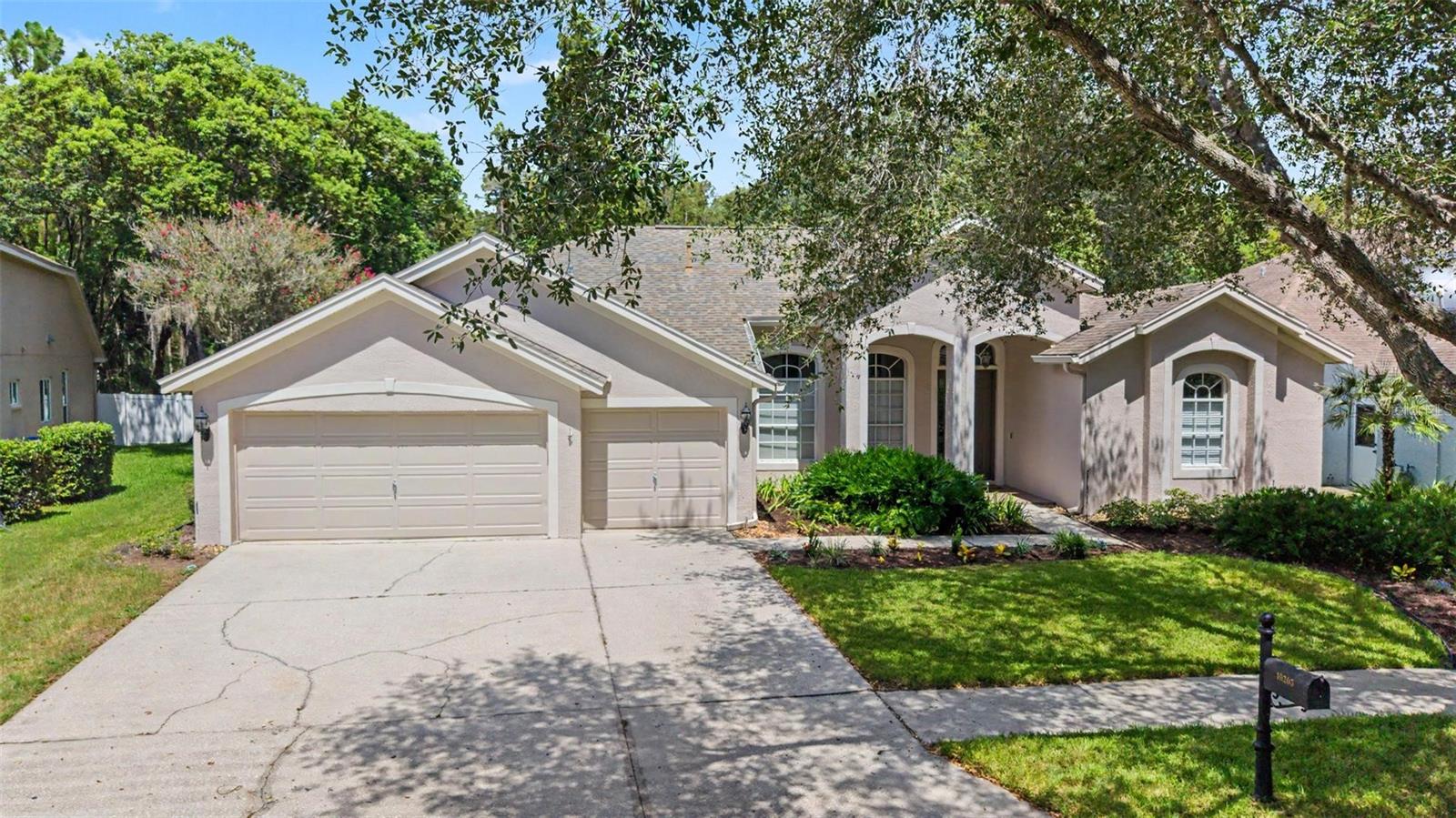 19205 AUTUMN WOODS AVE