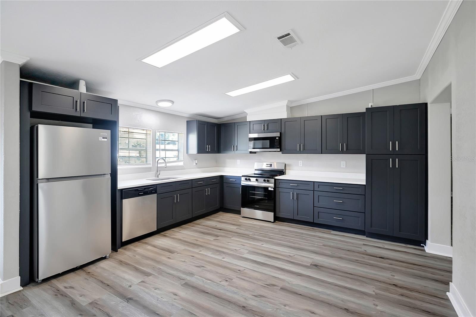 30148 CLEARVIEW DR