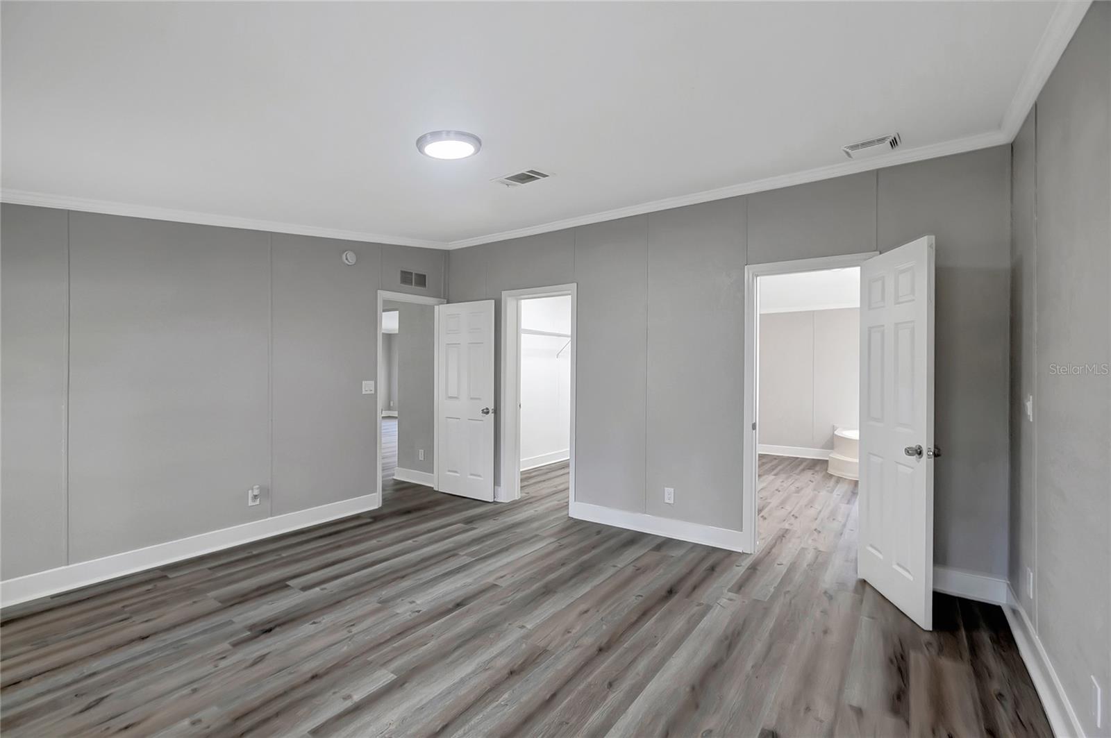30148 CLEARVIEW DR