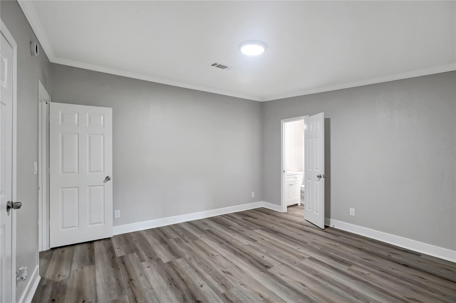 30148 CLEARVIEW DR