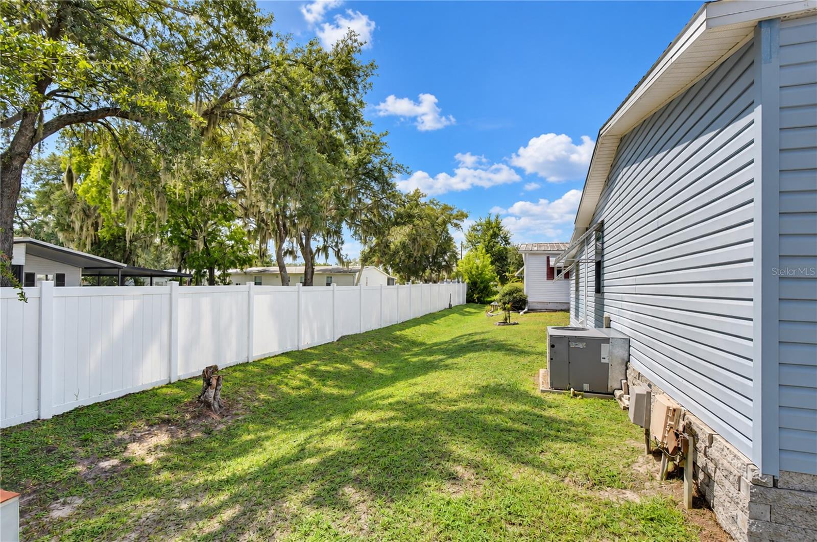 38012 LAWANDA LOOP