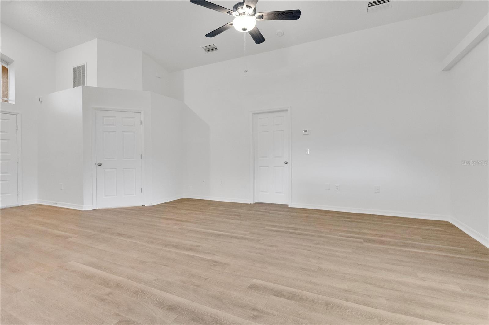 10250 PEOPLES LOOP