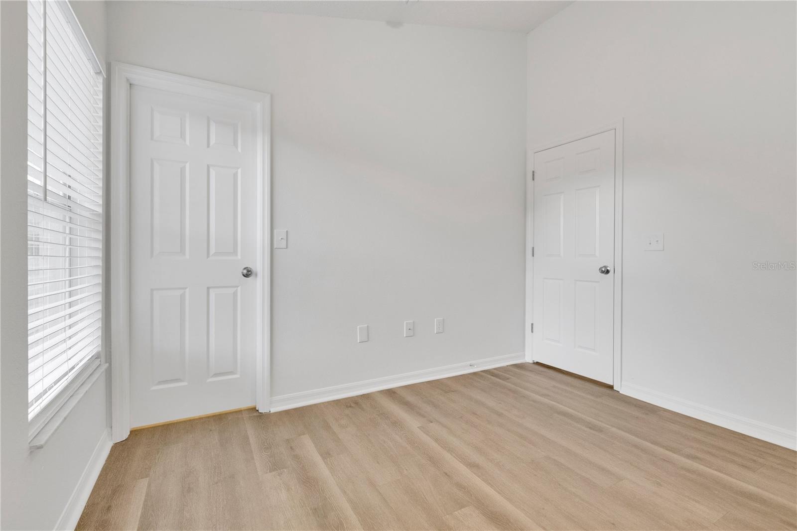 10250 PEOPLES LOOP