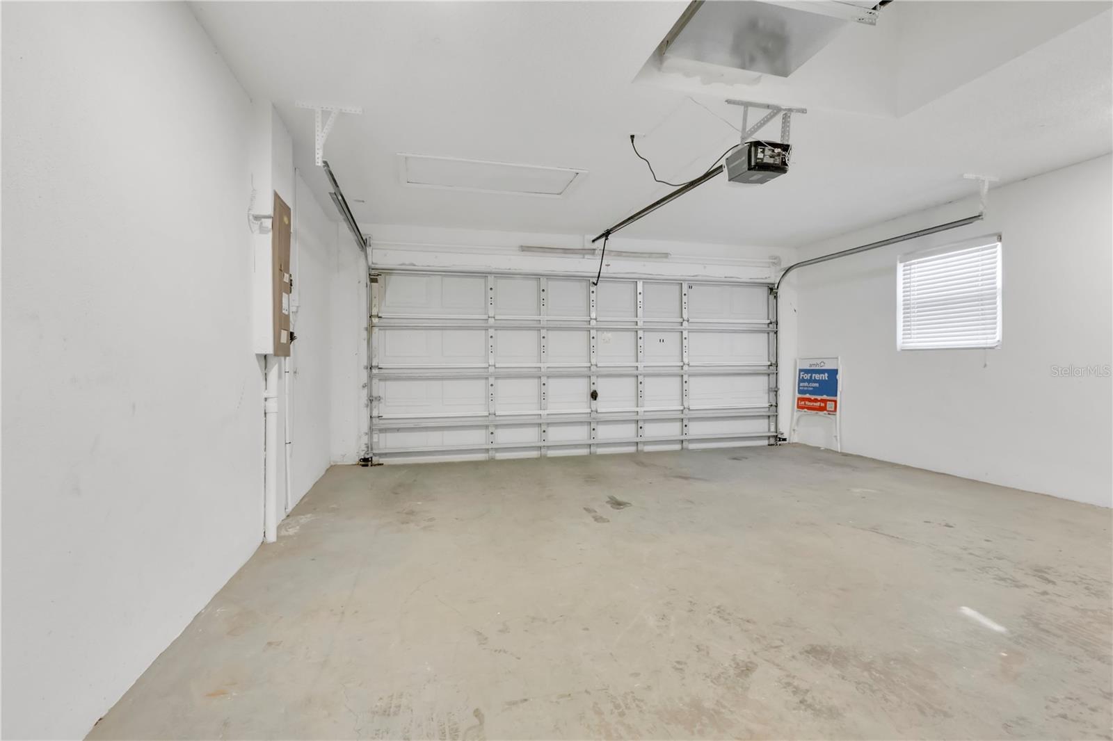 10250 PEOPLES LOOP