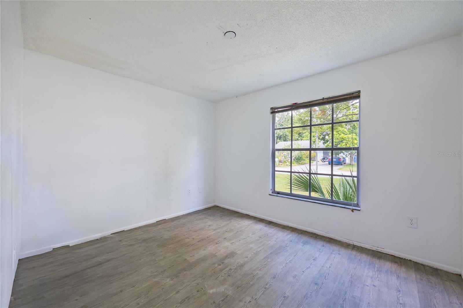 7250 FULLERTON CT