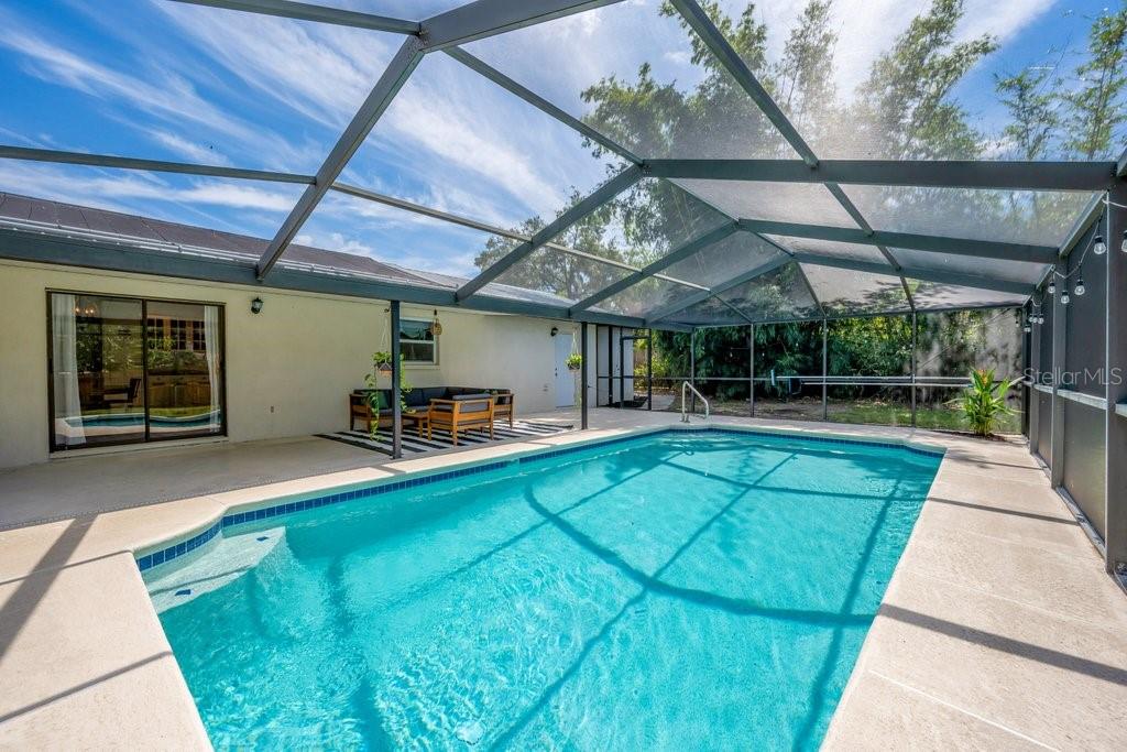 2223 ARCH MCDONALD DR