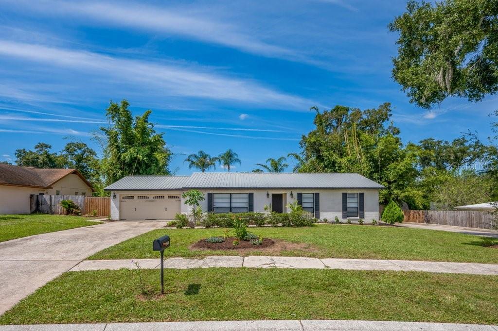 2223 ARCH MCDONALD DR