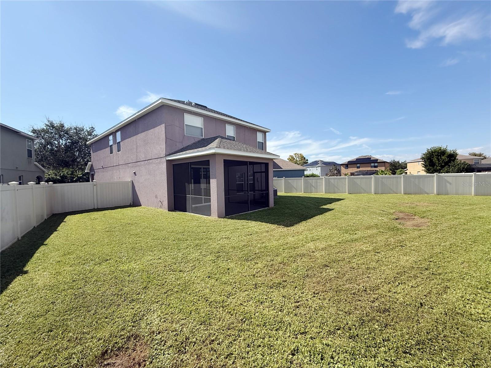 10239 NEWMINSTER LOOP