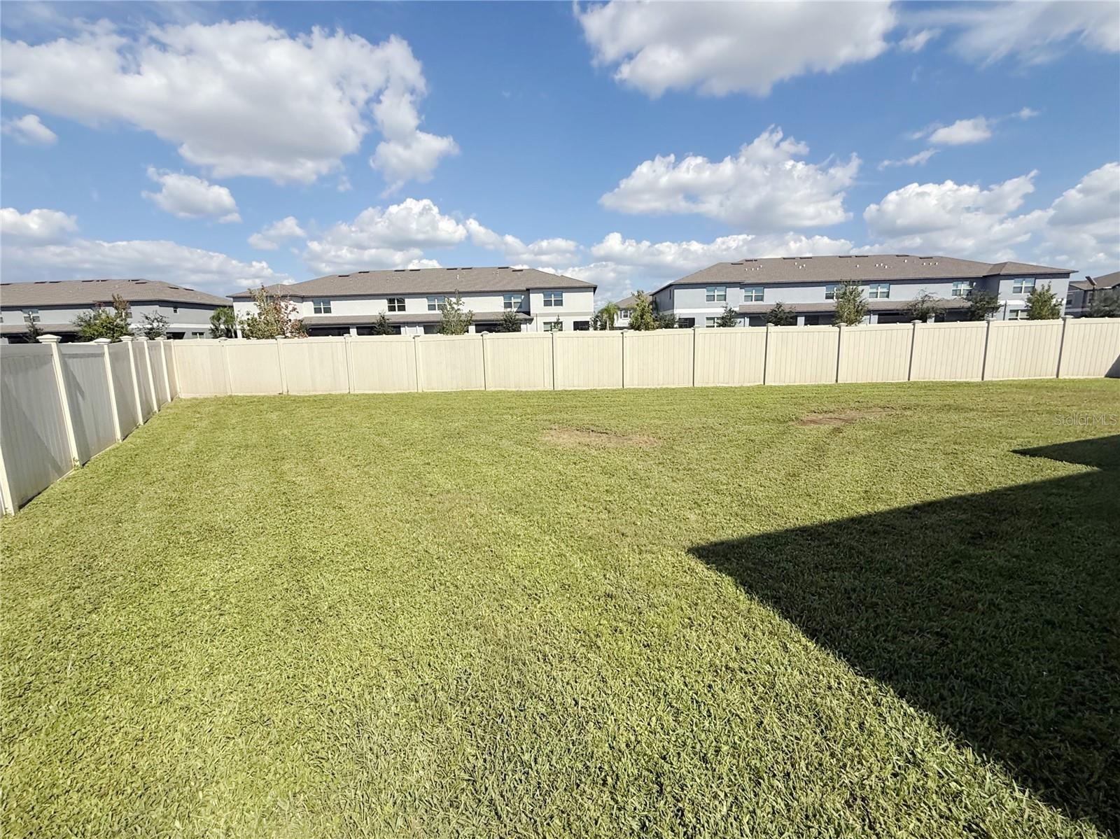 10239 NEWMINSTER LOOP