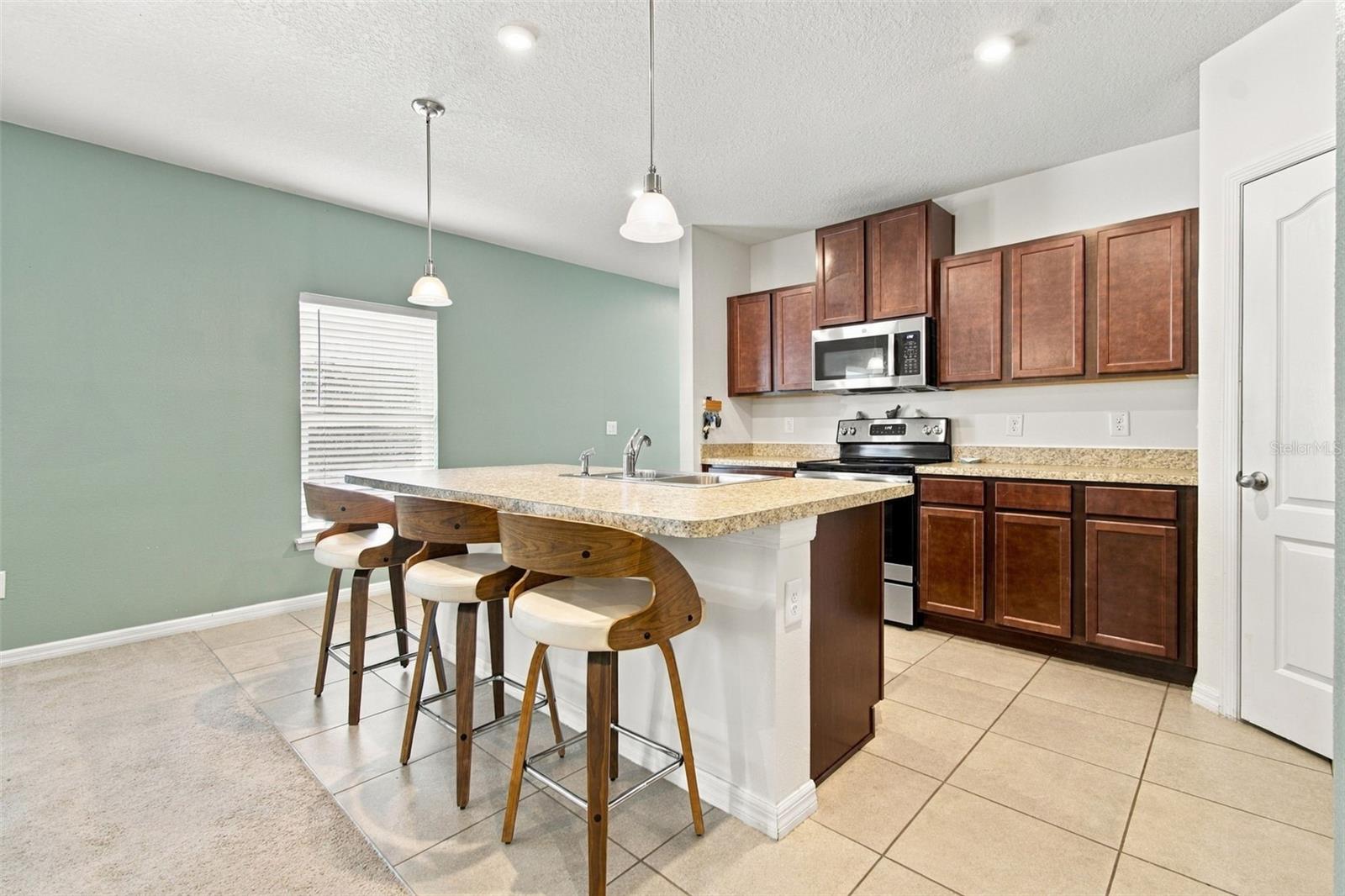 10359 HAWKS LANDING DR