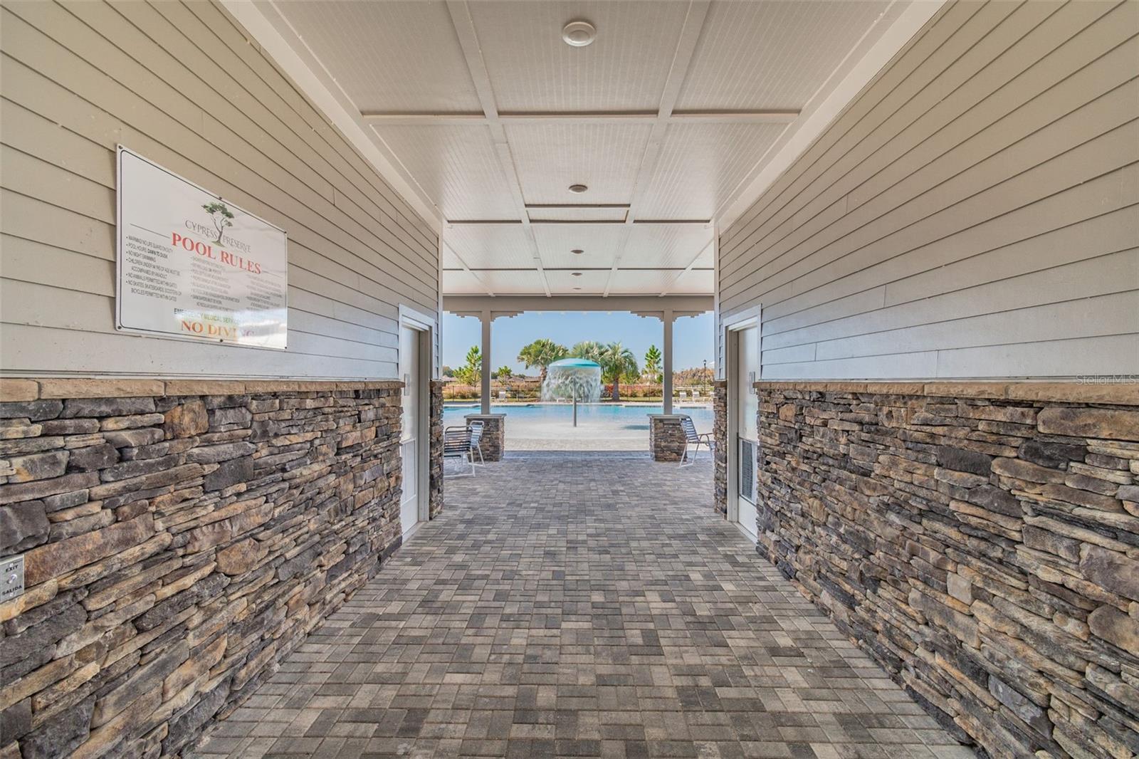 10359 HAWKS LANDING DR