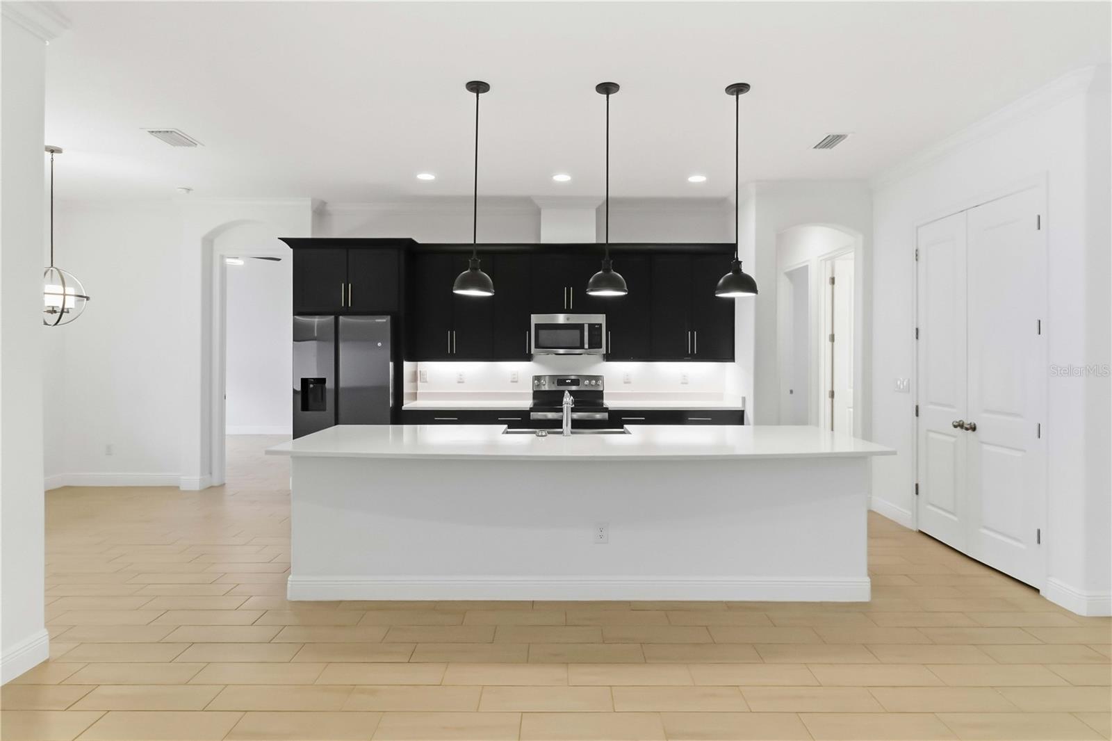 4028 SALIDA DELSOL DR