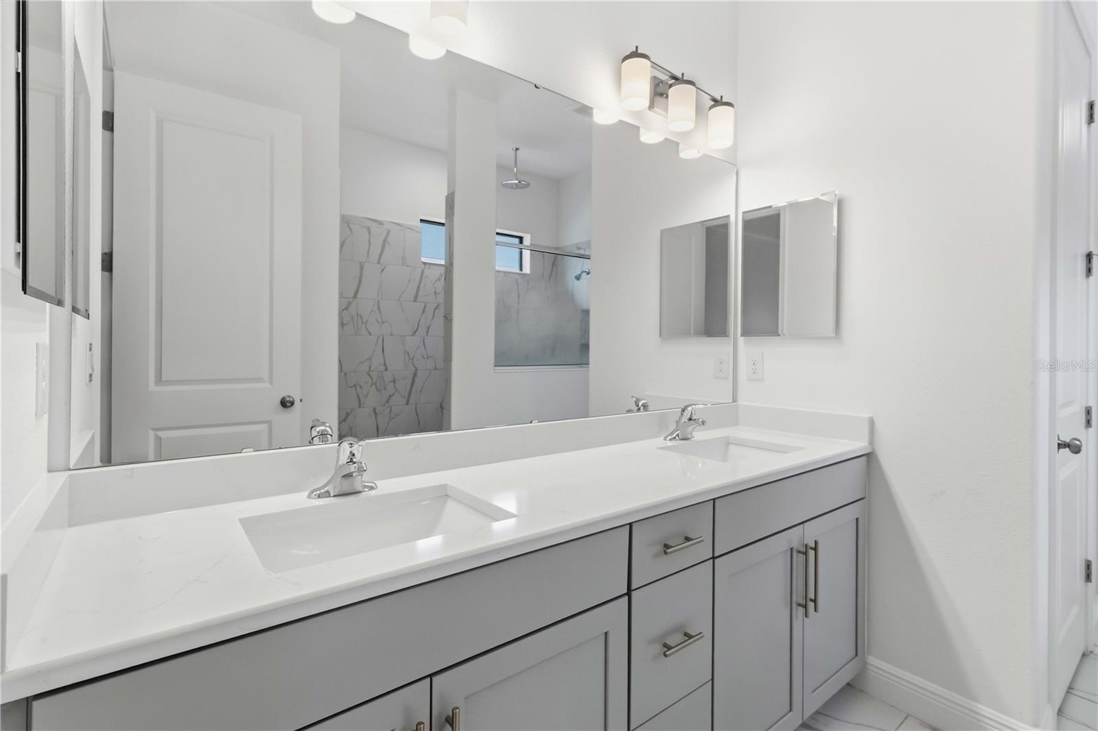 4028 SALIDA DELSOL DR